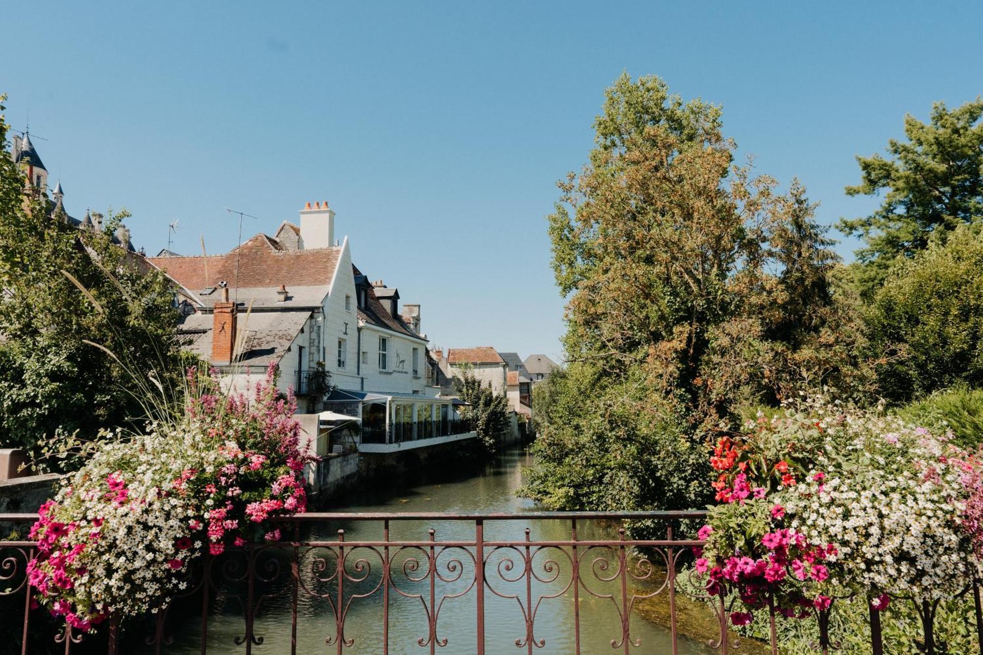 The Originals Boutique, Hotel Le George , Loches Exteriör bild