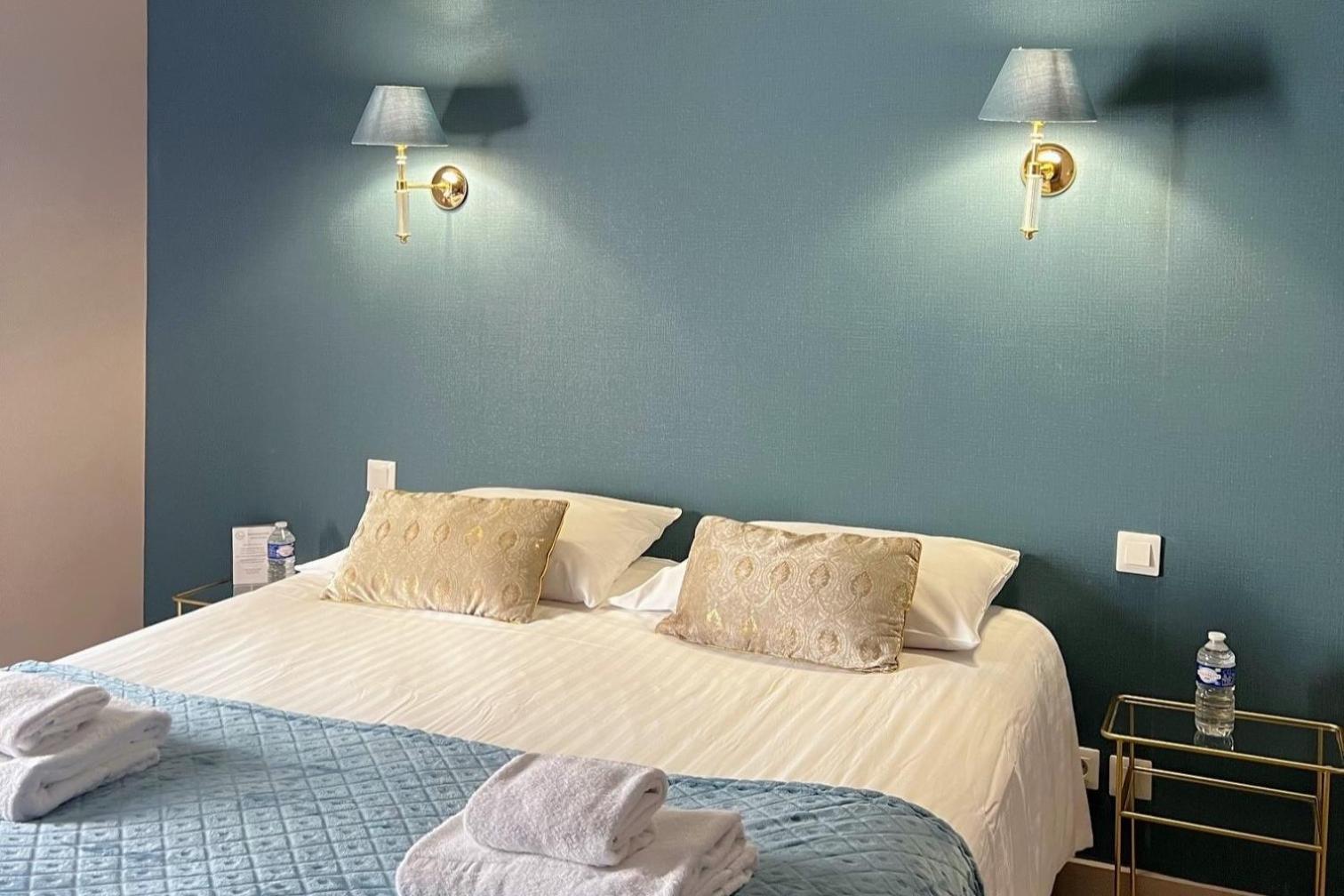 The Originals Boutique, Hotel Le George , Loches Exteriör bild