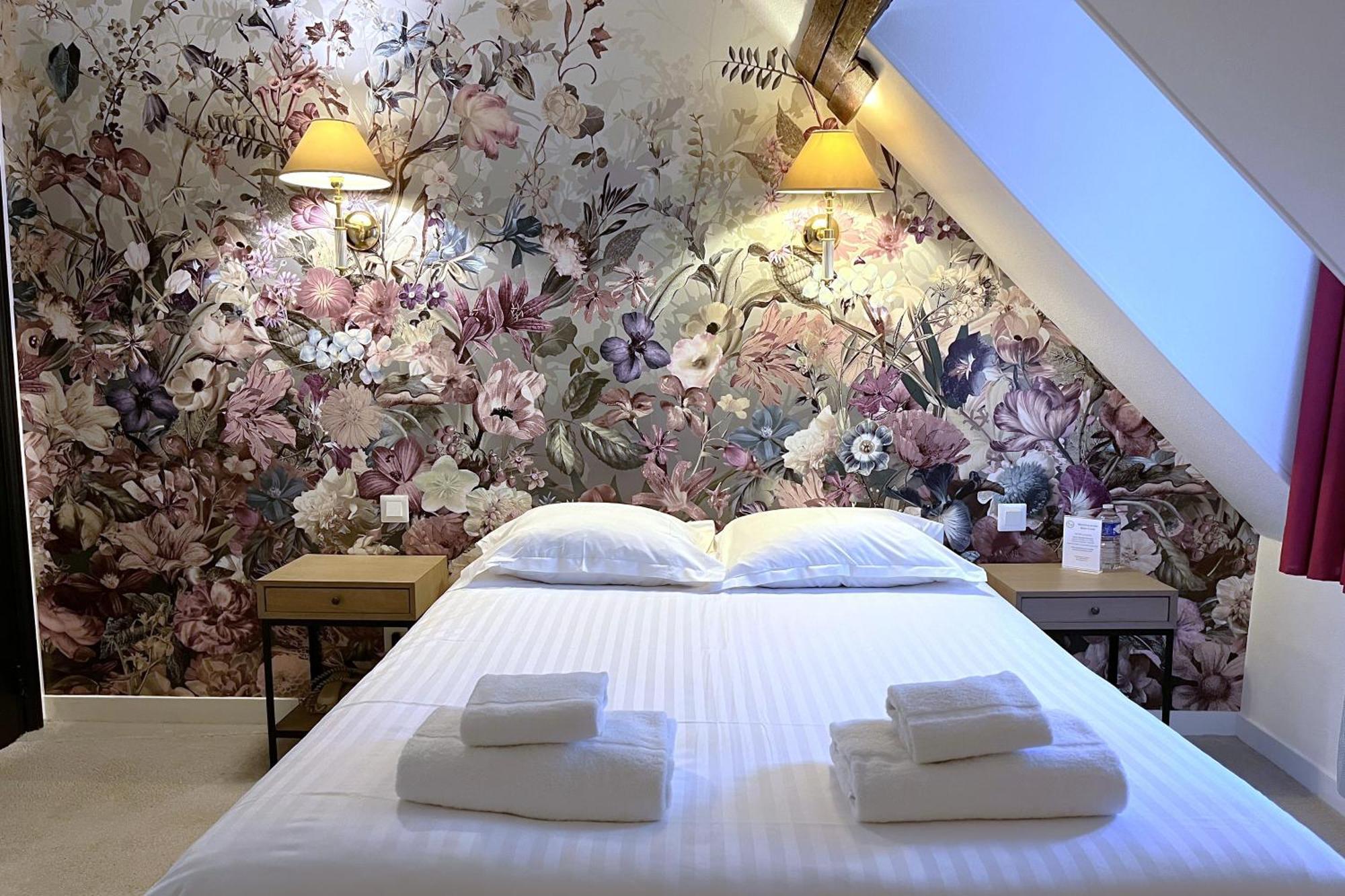 The Originals Boutique, Hotel Le George , Loches Exteriör bild