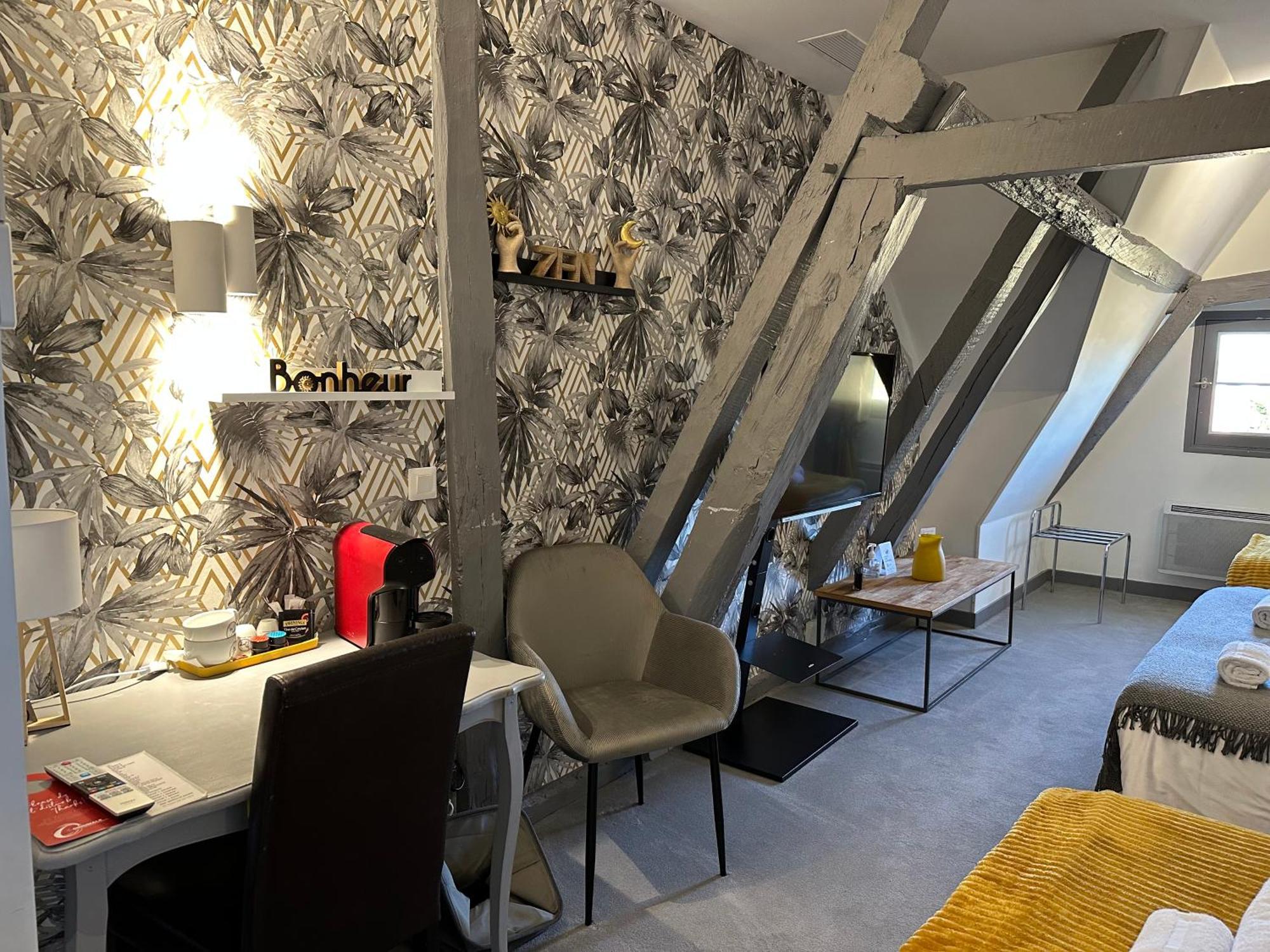 The Originals Boutique, Hotel Le George , Loches Exteriör bild