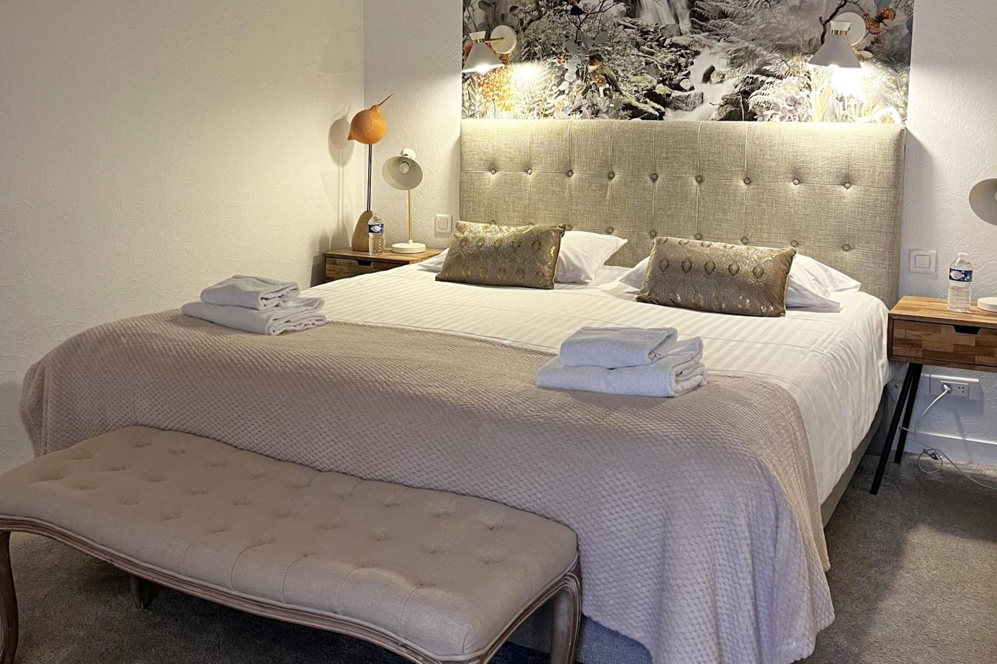 The Originals Boutique, Hotel Le George , Loches Exteriör bild
